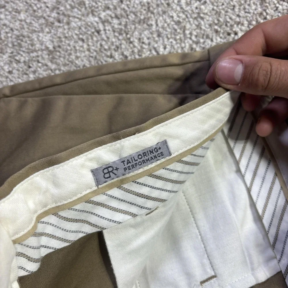 Banana Republic Aiden Chino Pants Mens 33x30 Beige Regular Fit Stretch Casual
